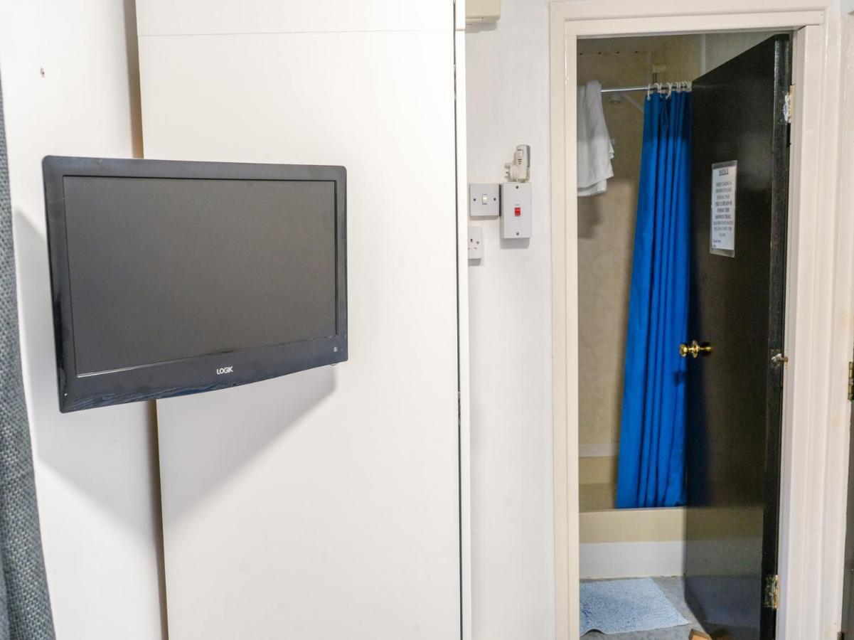 La Tavola Calda Hotel ヌニートン エクステリア 写真